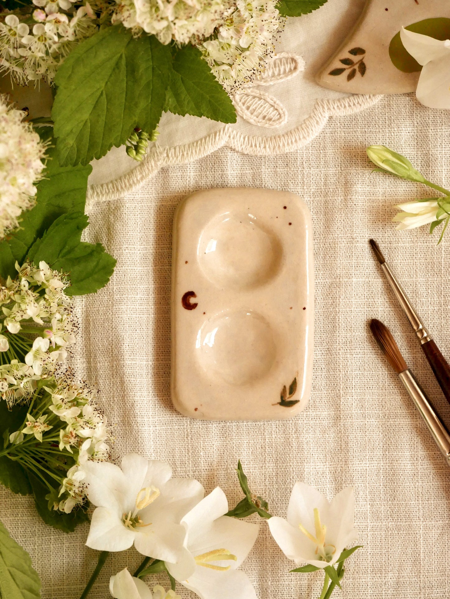 Palette 2 trous "Terre de lune" / Atelier_SASU X Couleur de Freyja X Sweet_Béni