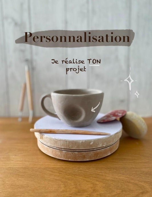 Pré-commande Tasse PERSONNALISÉE, sur-mesure, PERSONNALISATION. Fait main, artisanale.(animaux, motifs floraux, feuilles, céramique, tasse à café, thé)